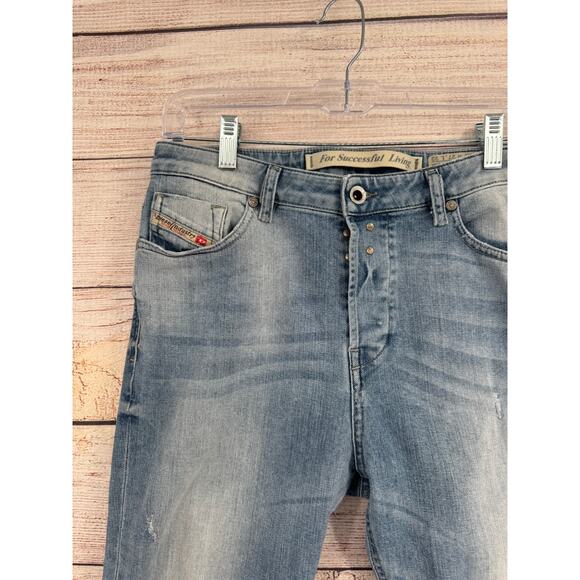 Diesel Eazee Relaxed Boyfriend Low Waist Jeans Womens 27x32 Blue Light Wash - Picture 3 of 12